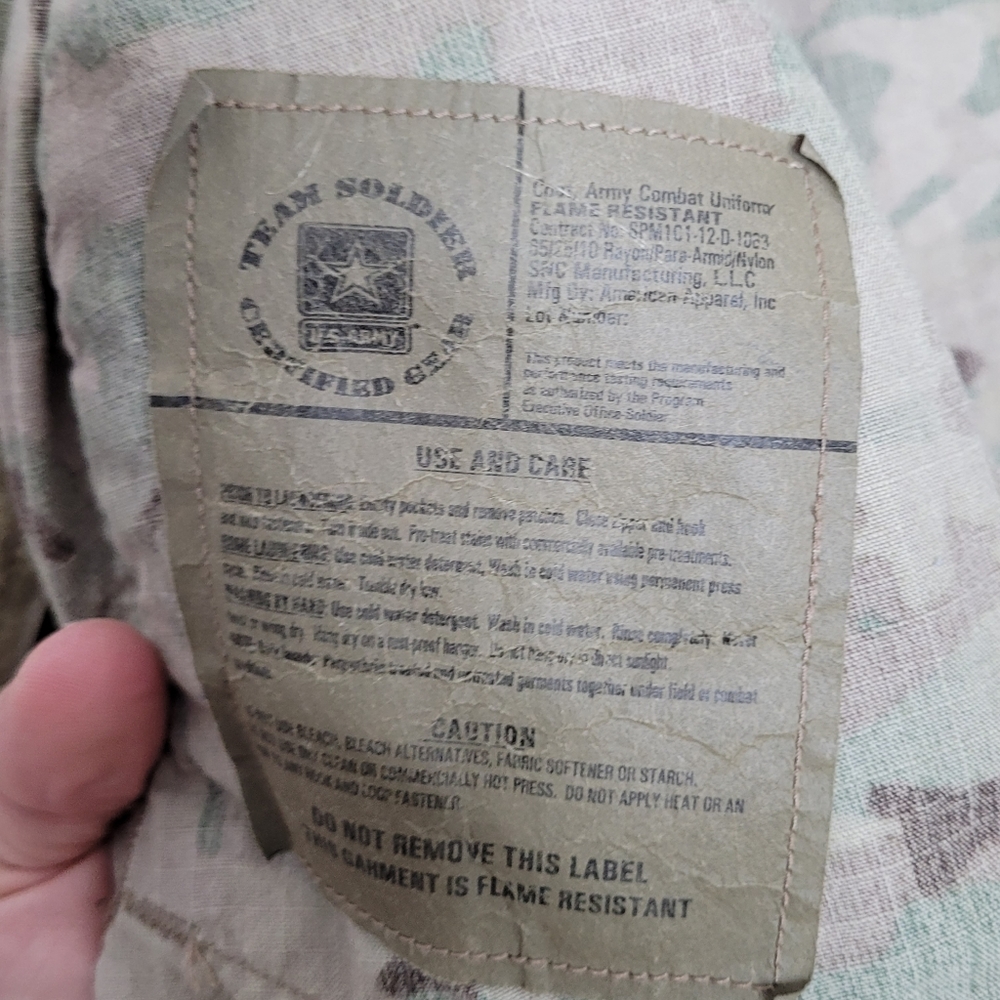 U. S. Army Combat Uniform Coat Perimeter Insect Guard… - Gem